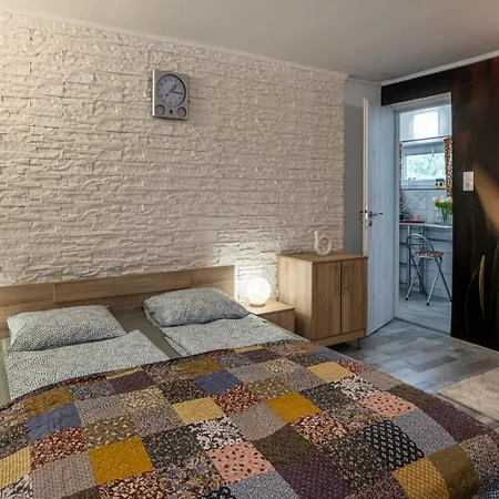 Lejlighed Szuerke Vendeghaz Balatonkenesen *