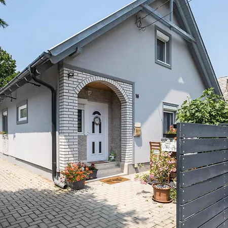 Lejlighed Szuerke Vendeghaz Balatonkenesen