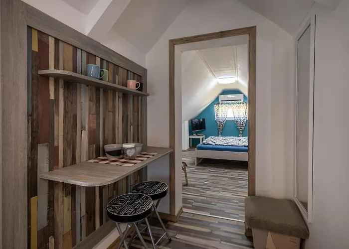 Szuerke Vendeghaz Balatonkenesen Apartament Balatonkenese