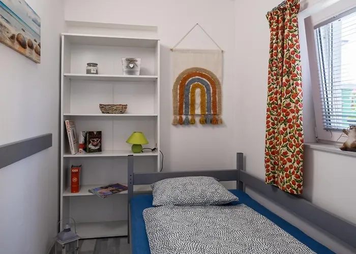 Szuerke Vendeghaz Balatonkenesen Apartament *