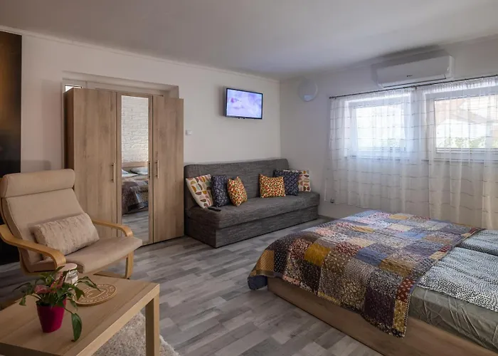 Apartament Szuerke Vendeghaz Balatonkenesen Balatonkenese