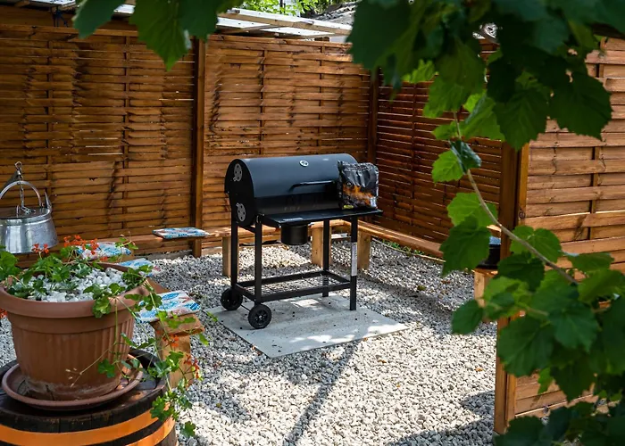 Szuerke Vendeghaz Balatonkenesen Apartament Balatonkenese